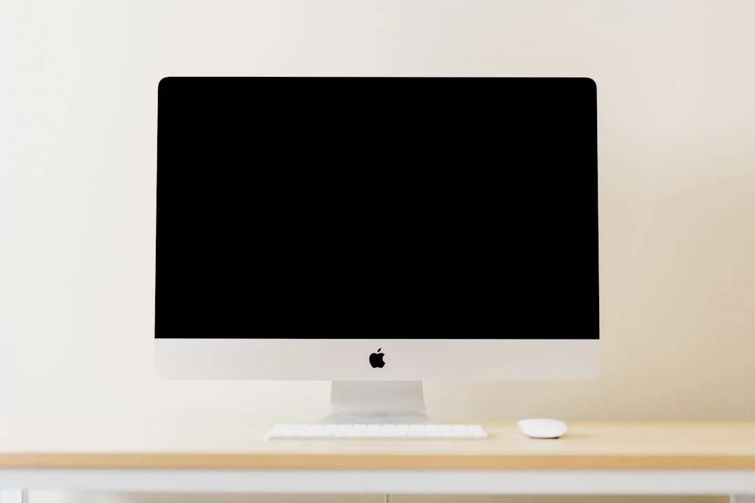 Reparar iMac en Logroño 1 iMac en un escritorio, reparación de iMac en Logroño