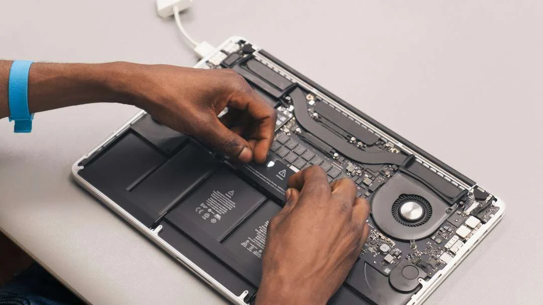 Reparar MacBook Pro en Logroño 1 Reparación de MacBook Pro en laboratorio de Logroño